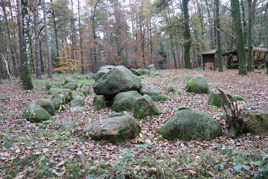 Tomba megalitica a Thuine