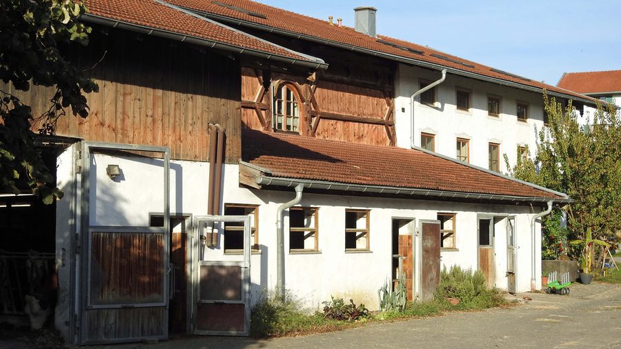 Vista della strada in Chiemseestraße a Truchtlaching