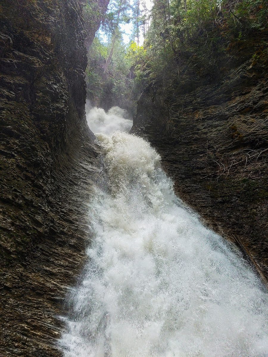 Margaret Falls a Sunnybrae in British Columbia