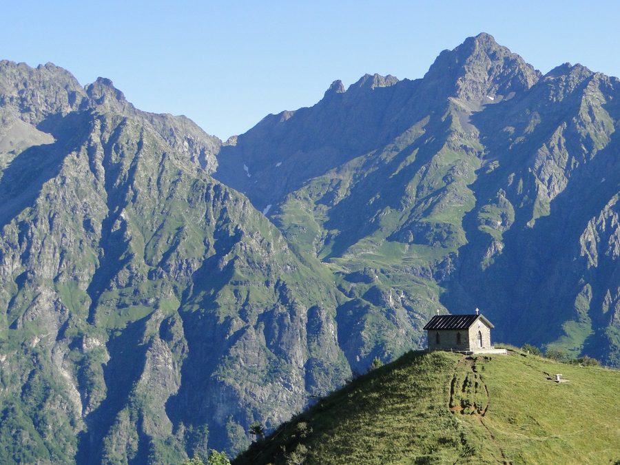 Vista sul Pizzo Coca e le Alpi Orobie al Passo della Manina