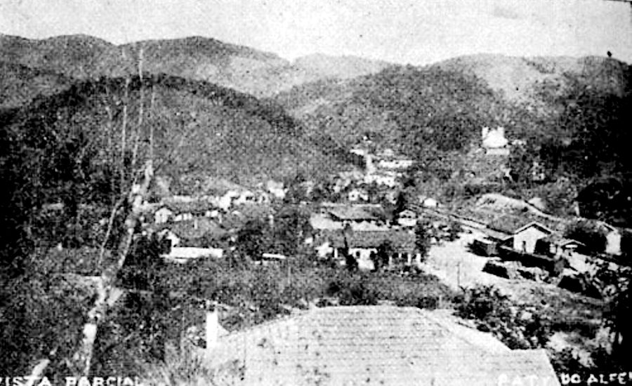 Veduta storica di Paty do Alferes nello stato di Rio de Janeiro intorno al 1930