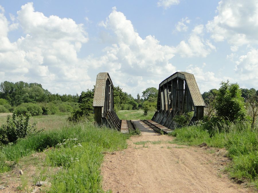 Ponte ferroviario sulla Trebel presso Tribsees
