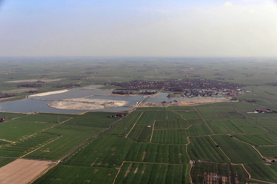 Veduta aerea del Wangermeer presso Hohenkirchen nel Wangerland