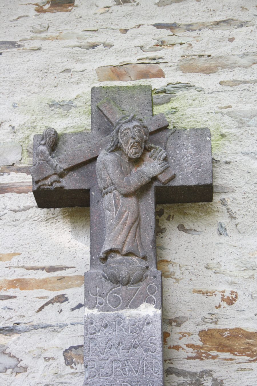 Vista esterna della chiesa di San Servazio a Landkern, Renania-Palatinato