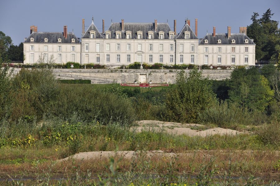 Château de Menars sulla Loira nel dipartimento del Loir-et-Cher