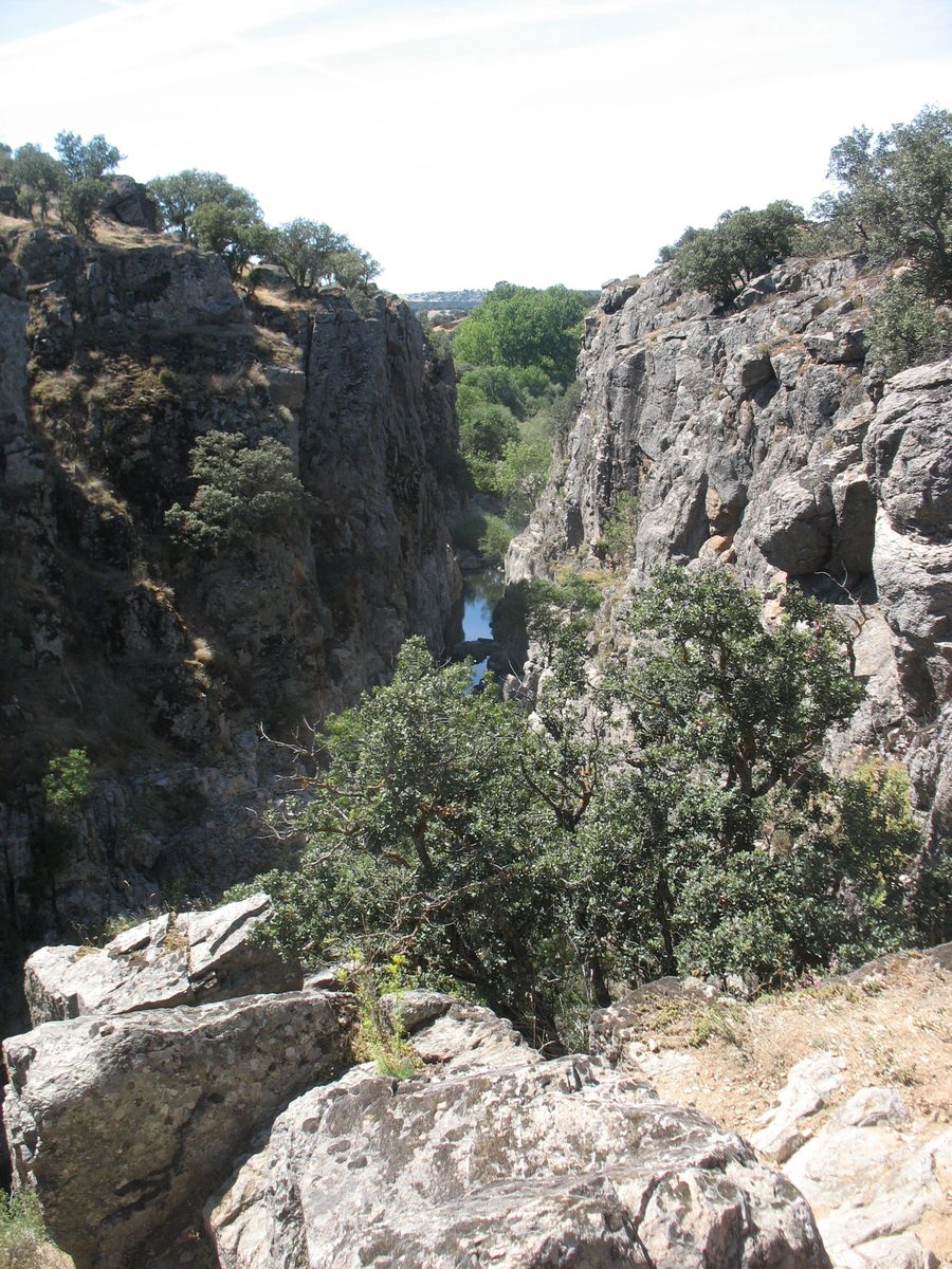 Cañón de la Risca del río Moros a Valdeprados, Segovia.