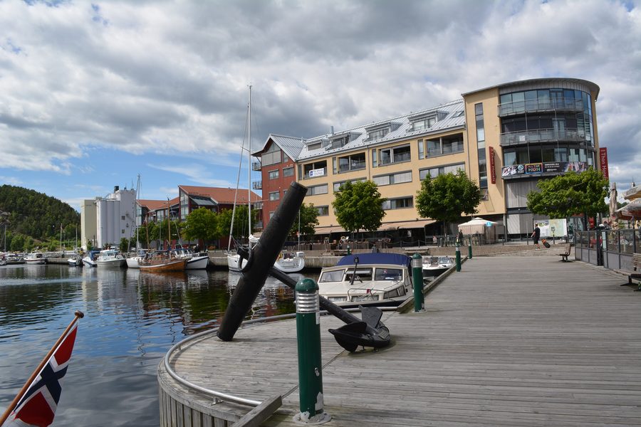 Vecchio porto cittadino di Halden sull’acqua