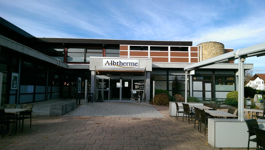 Spazio antistante dell’Albtherme a Waldbronn