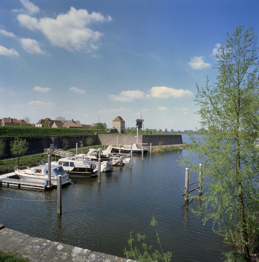Fortificazioni di Heusden con porto e Waterpoort