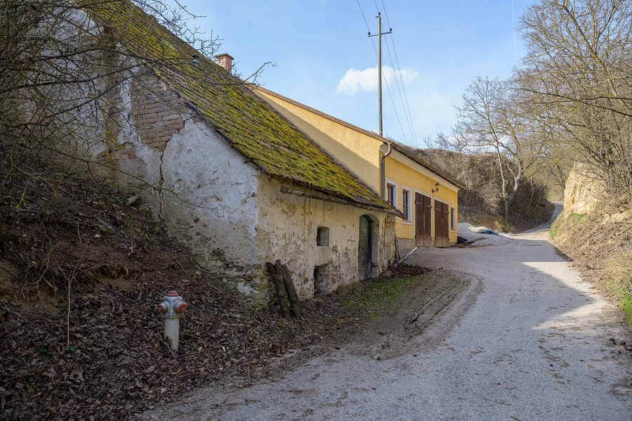 Via delle cantine in Altneustifterweg a Stiefern