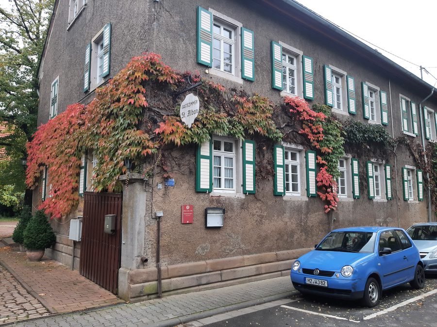 Corte Sankt Alban nella Tränkgasse a Undenheim