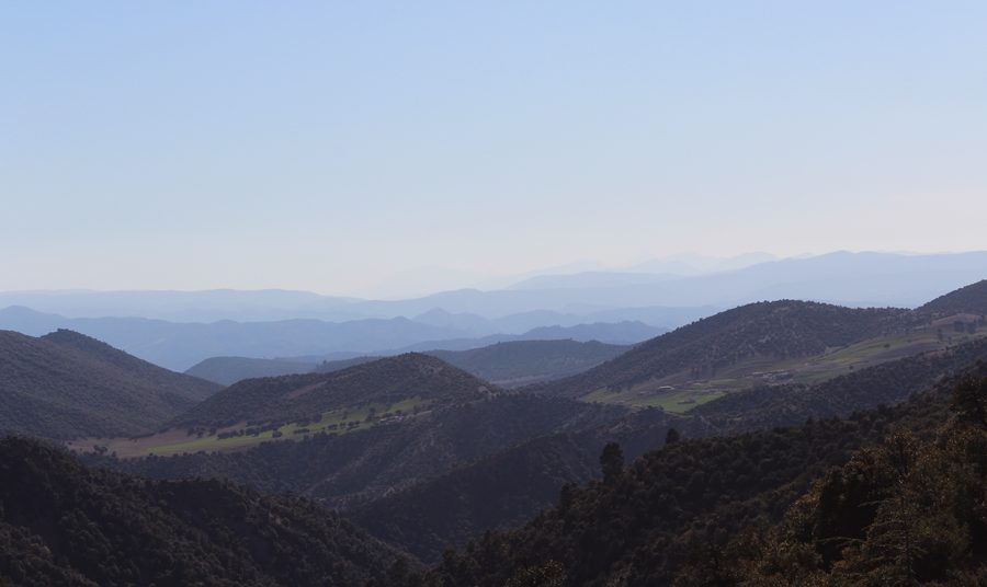 Montagne fredde vicino ad Aghbala in Marocco