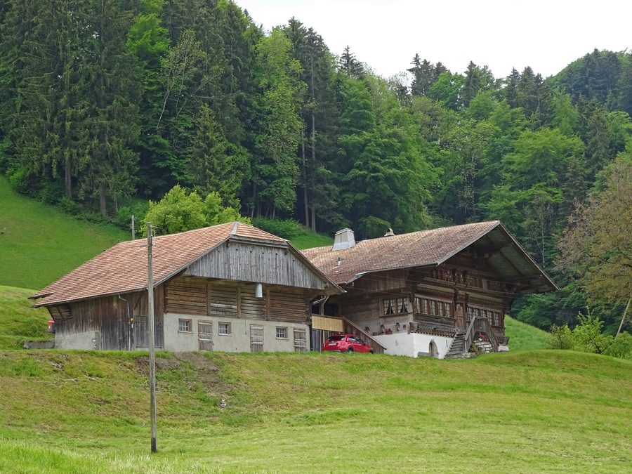 Sälbezehus a Selbezen presso Diemtigen