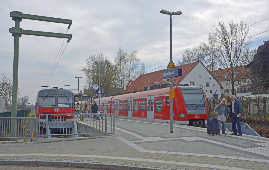Stazione di Altomünster nel distretto di Dachau sulla linea S2