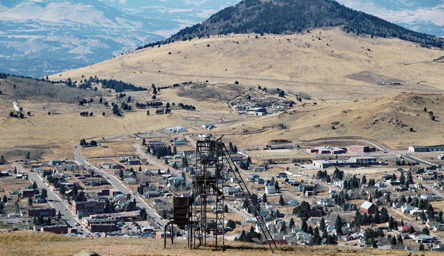 Vista di Cripple Creek in Colorado con il Mount Pisgah sullo sfondo