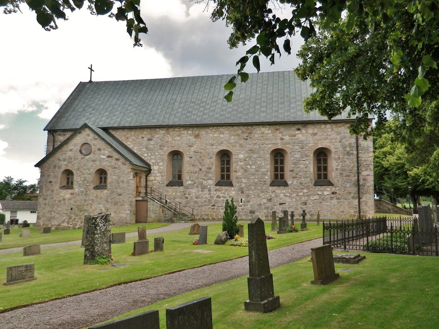 Vista esterna della Halltorps kyrka a Halltorp, Svezia