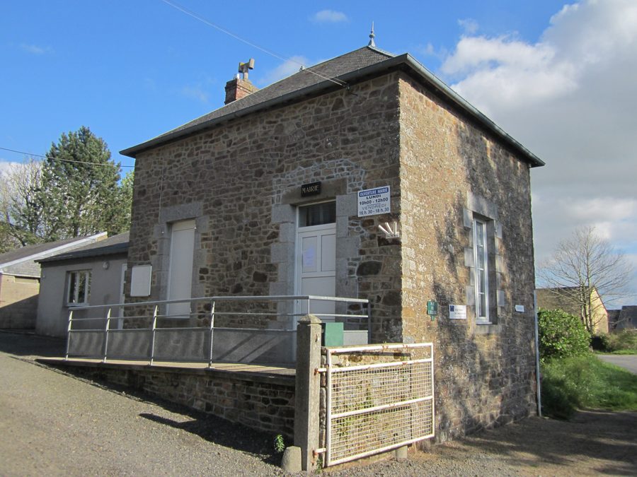 Municipio di Le Luot in Normandia