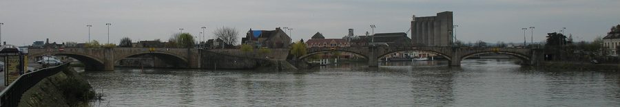 Confluenza dell’Yonne e della Senna a Montereau-Fault-Yonne
