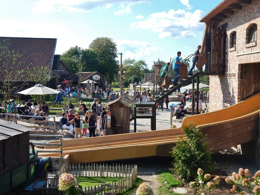 Karls Erlebnis-Dorf Warnsdorf, un'attrazione esperienziale e agricola orientata alle famiglie
