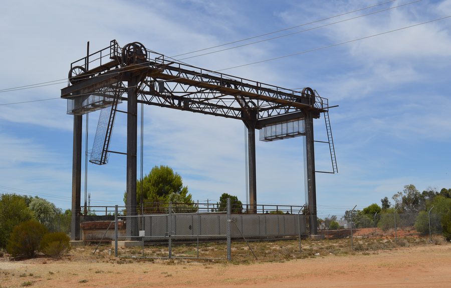 Storico tratto sollevabile del vecchio ponte Robinvale-Euston sul Murray River