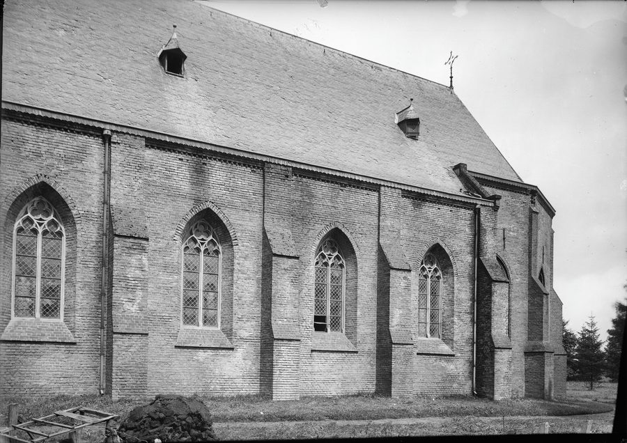 Chiesa riformata olandese e torre a Sleen, vista da sud-ovest