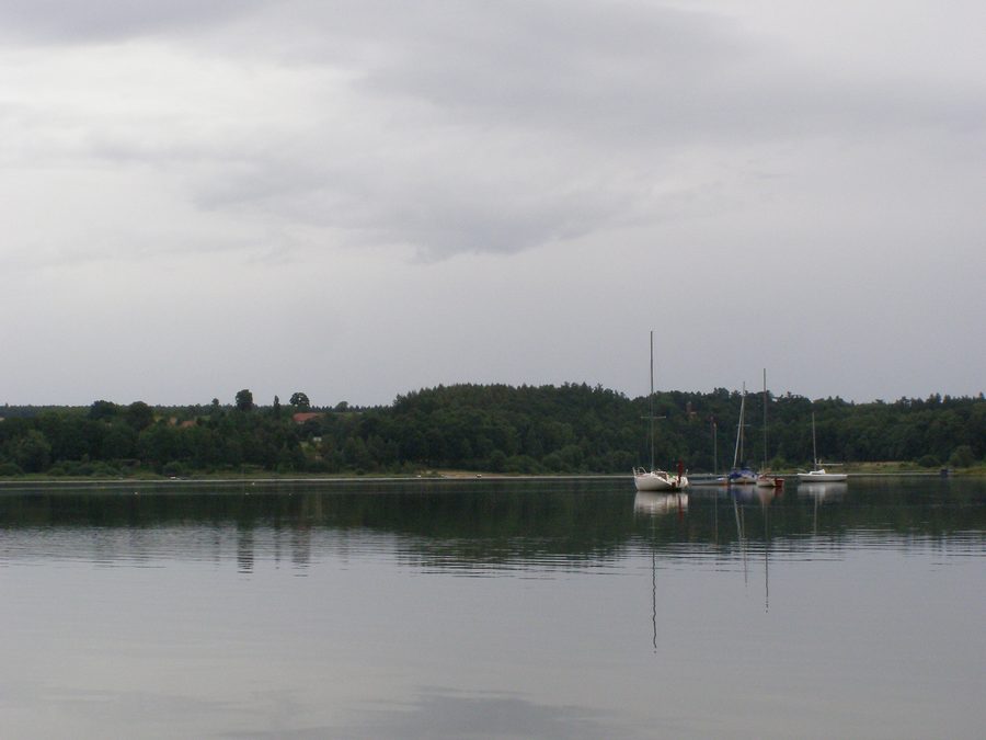 Vista del lago Leśniańskie presso Leśna nella Bassa Slesia