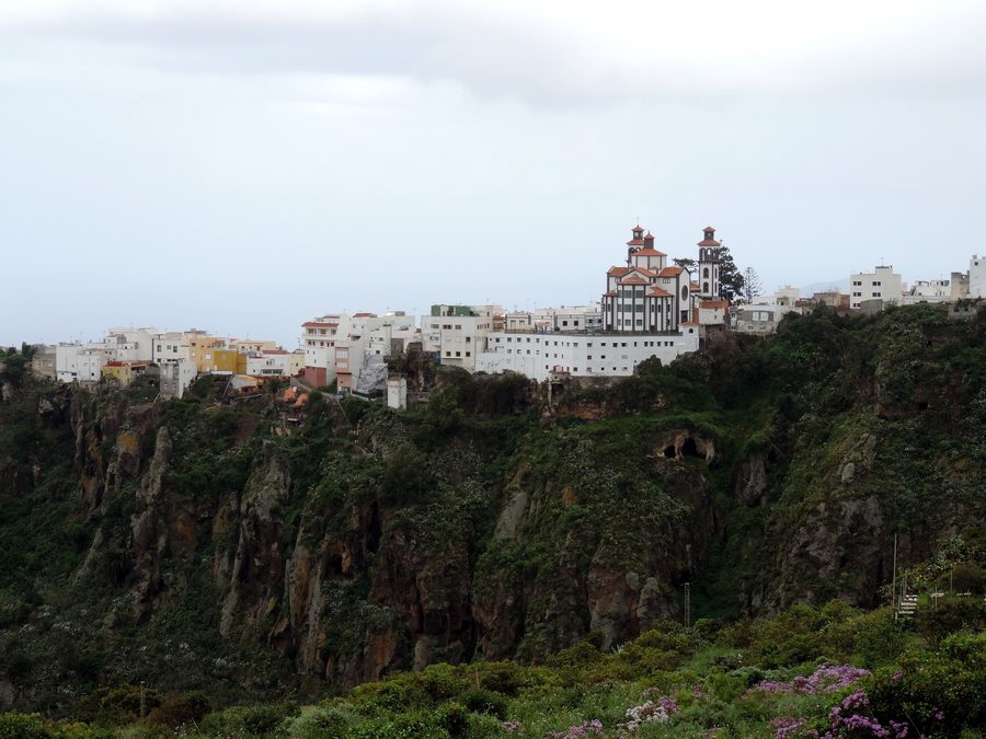 Moya a Gran Canaria vista da sud-ovest