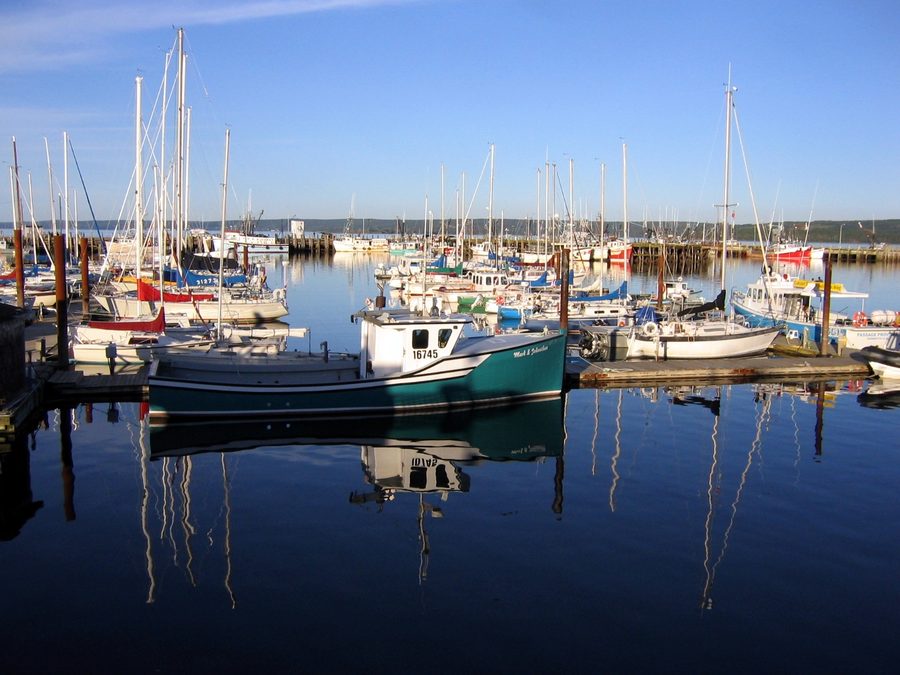 Porto di Digby con barche nell'Annapolis Basin