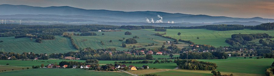 Vista di Herwigsdorf nel comune di Rosenbach da lontano
