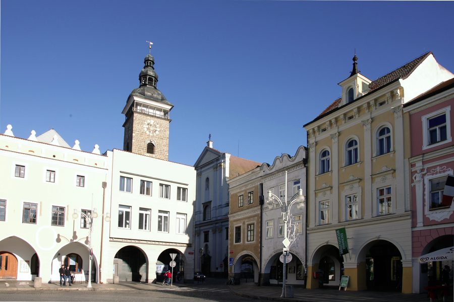 Piazza Přemysl Otakar II con storiche case borghesi a České Budějovice