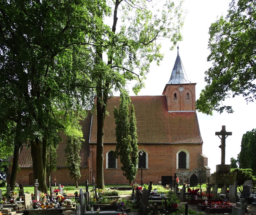 Chiesa della Santa Trinità a Lubiszewo Tczewskie, Gmina Tczew, Polonia