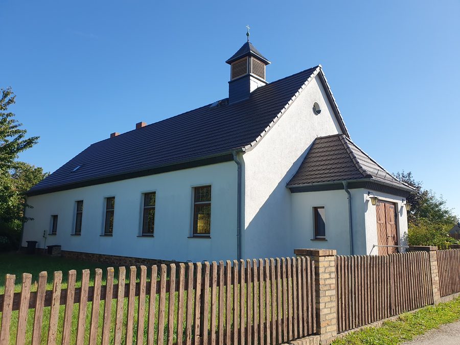 Vista da nord-ovest della chiesa evangelica di Schipkau