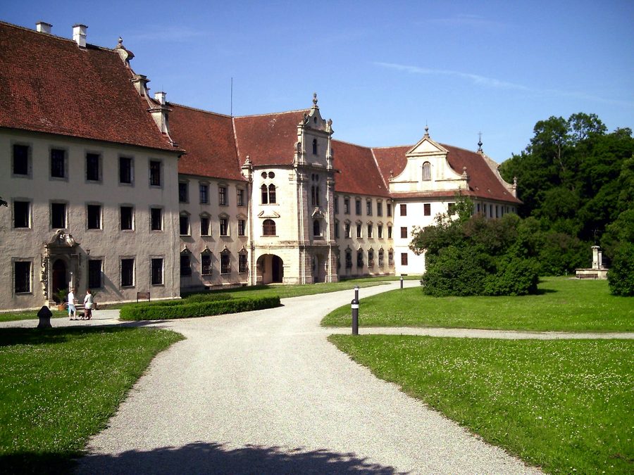 Veduta esterna del monastero di Obermarchtal nel distretto Alb-Donau-Kreis