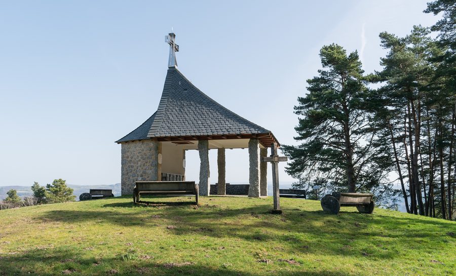Cappella di Notre-Dame-des-Hauteurs a Golinhac, Aveyron, Francia