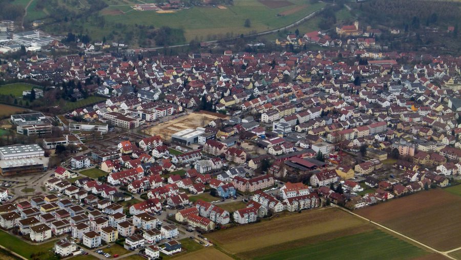 Veduta aerea di Denkendorf nel Württemberg
