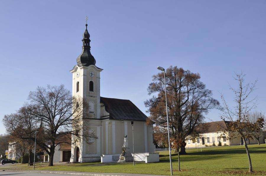 Chiesa parrocchiale e di pellegrinaggio Mariae Himmelfahrt a Ollersdorf im Burgenland
