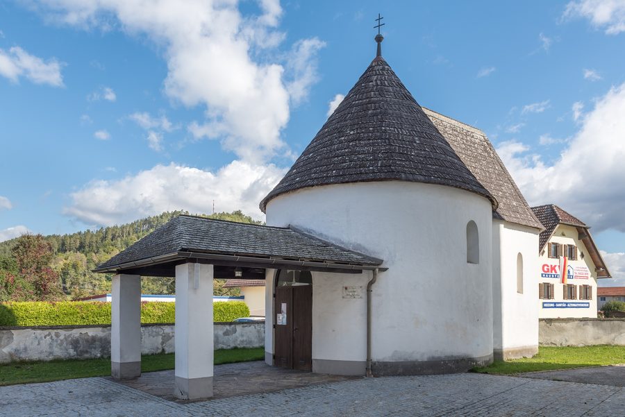 Ossario con la cappella di San Michele nel cimitero di St. Ruprecht a Völkermarkt