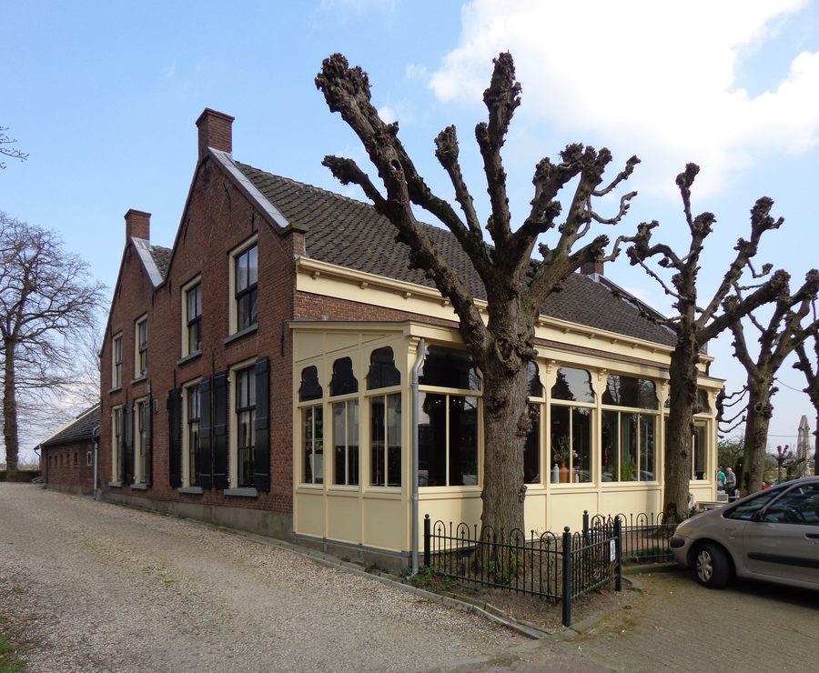 Edificio storico in Achterstraat 2 a Zoelen