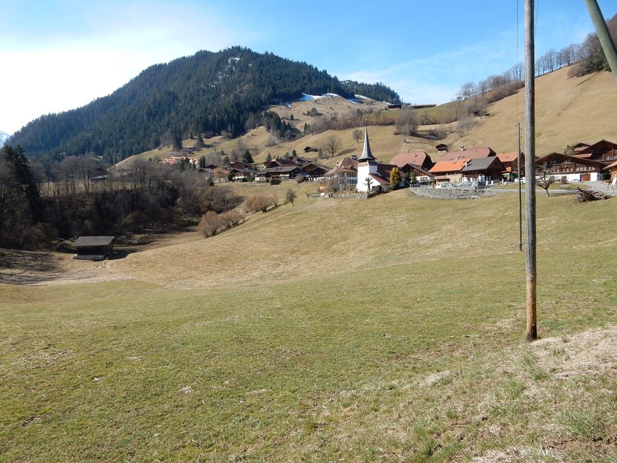 Panoramica di Diemtigen nel cantone di Berna