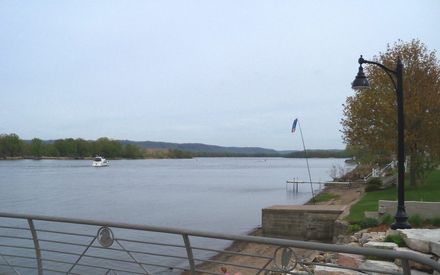 Vista sul Mississippi presso Wabasha nel Minnesota