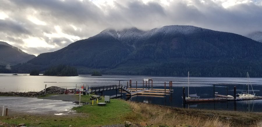 Port Alice con la Rumble Beach Marina sul Neroutsos Inlet