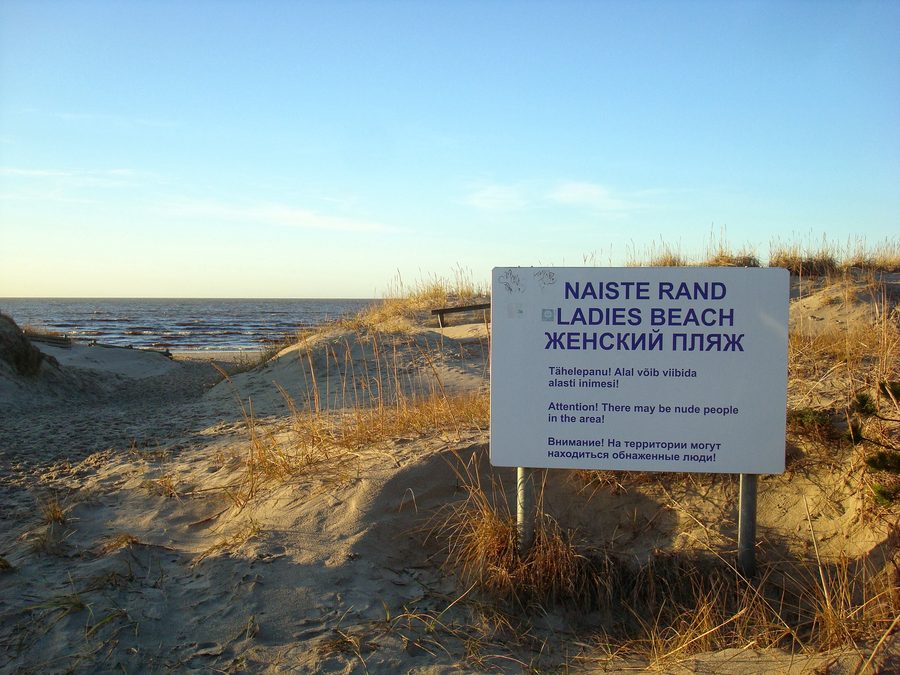 Vista costiera di Pärnu sulla baia di Pärnu