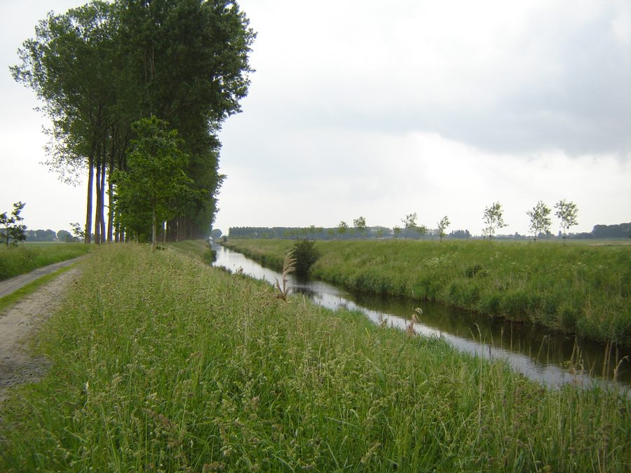 Canale Leopold presso Sint-Jan-in-Eremo a Sint-Laureins