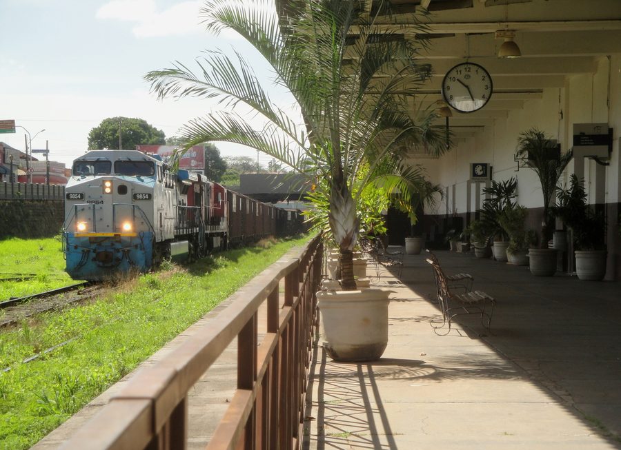 Edificio storico della stazione ferroviaria di Catanduva nello stato di São Paulo