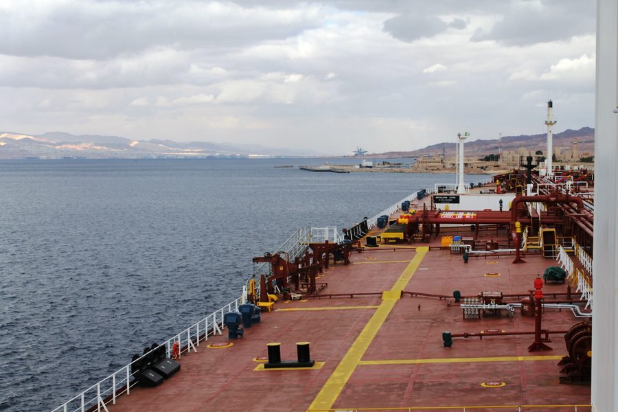 Porto e città di Aqaba in Giordania