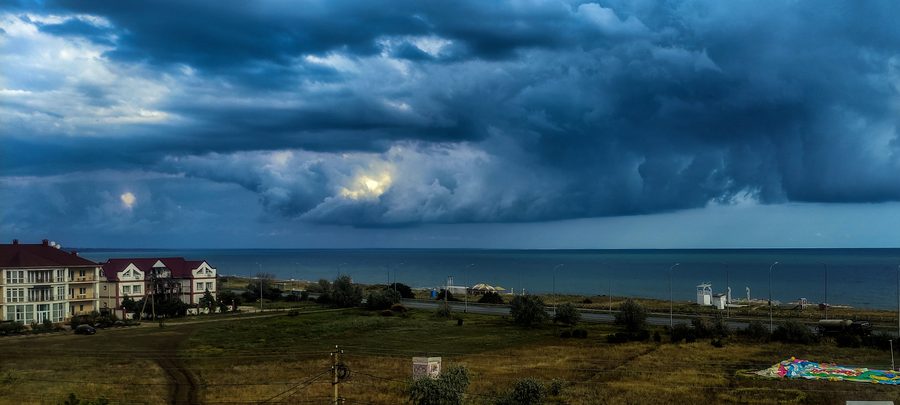 Costa del villaggio di Beregovoye in Crimea
