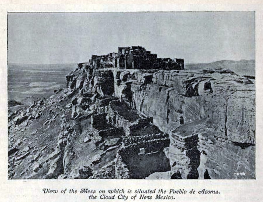 Mesa con Acoma Pueblo nel New Mexico, fotografata intorno al 1899