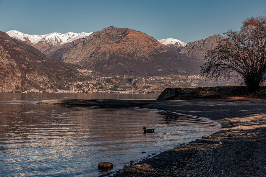 Panorama di Porlezza visto da Claino con Osteno