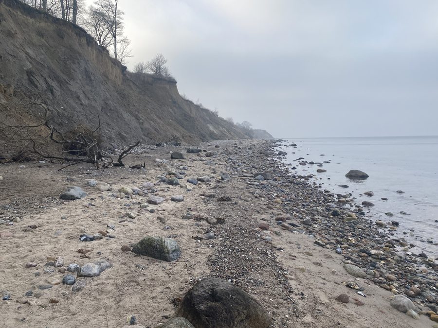 Spiaggia nella baia di Hohwachter del Mar Baltico nel circondario di Ostholstein