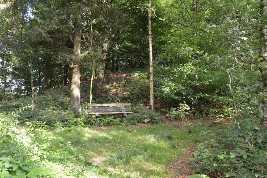 Tumulo funerario sulla strada federale 431 a Nindorf